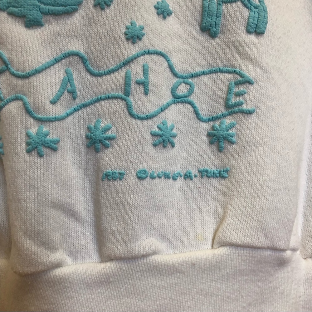 Vintage 1980s Lake Tahoe Holiday Winter Textured Crewneck Sweatshirt - Picture 4 of 8